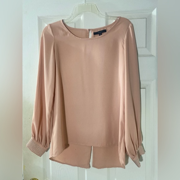 🤍Great Condition🧡 | Brand: Idea | Small | Color: Peach/Salmon - Picture 3 of 9